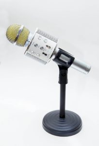 караоке-микрофон